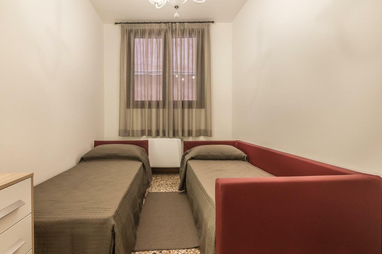 Ca' Del Monastero 4 Collection Up To 8 Guests With Lift Apartment Venedig