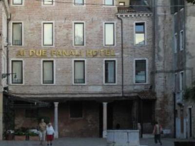 Ai Due Fanali Hotel