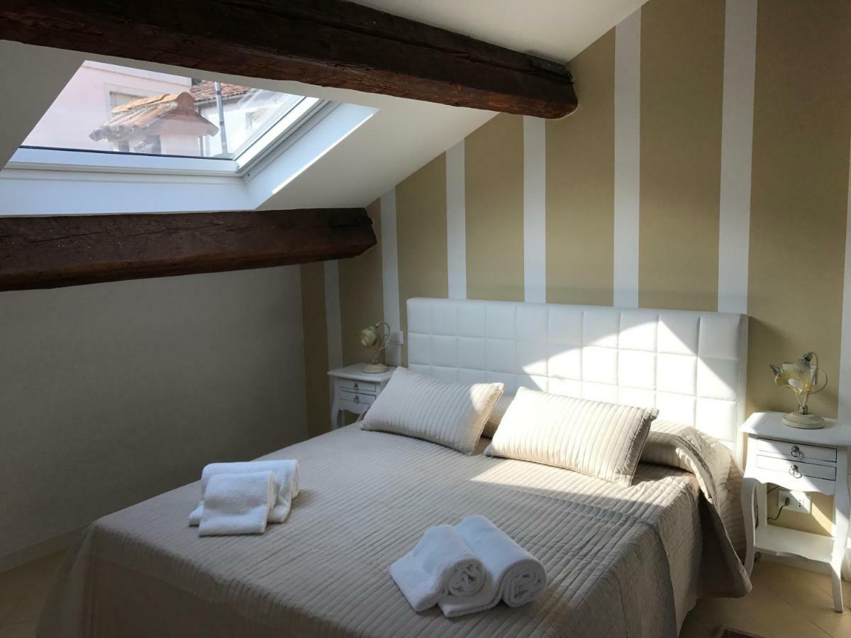Moonlight Attic Appartement *