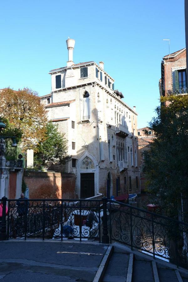 Castello 5888 B, Santa Marina, Calle Marcello, Canale * Venedig