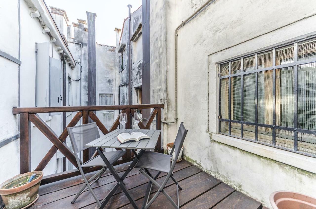 Maurizio House - Near The Train Station *