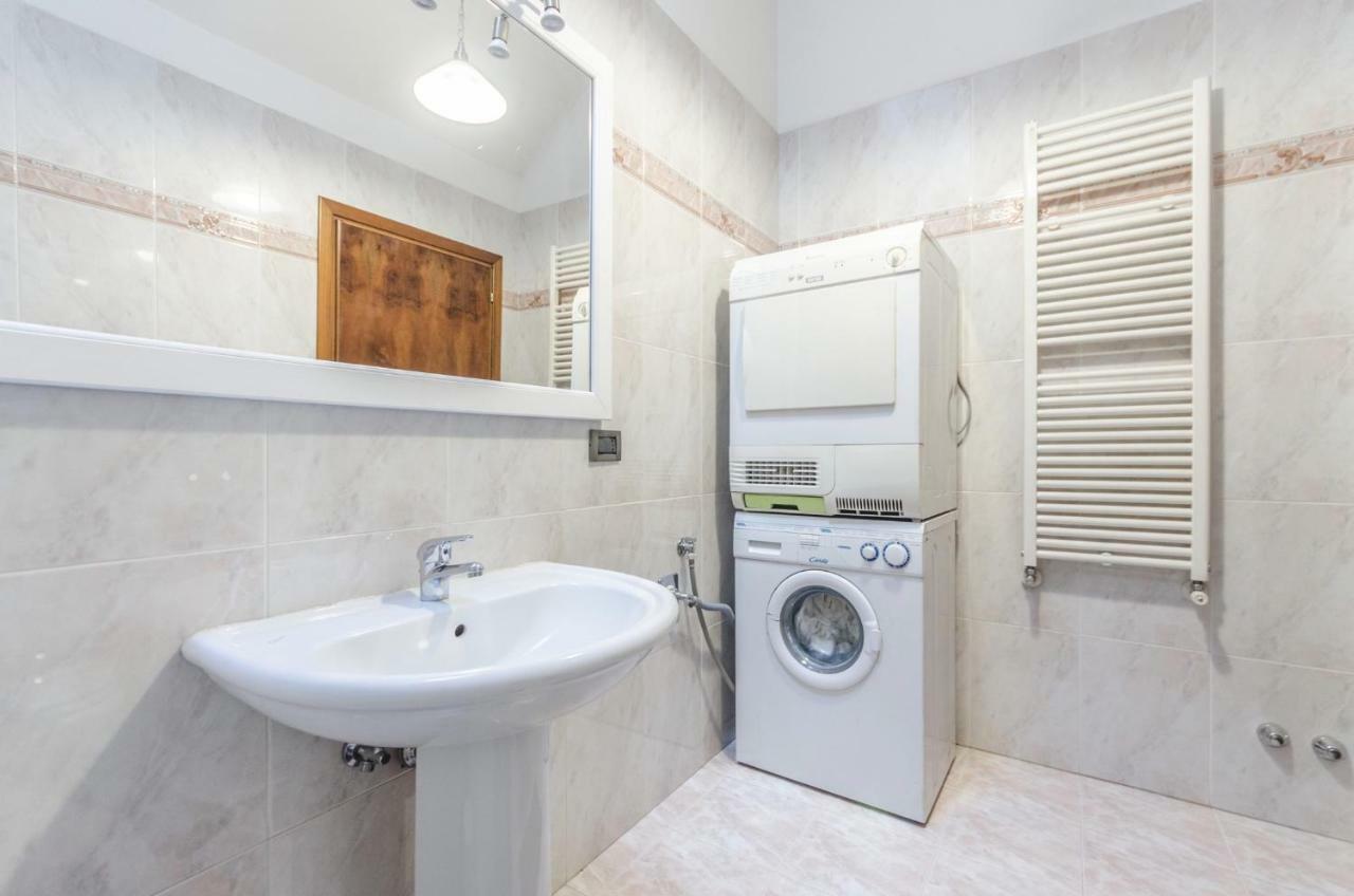 Appartement Maurizio House - Near The Train Station