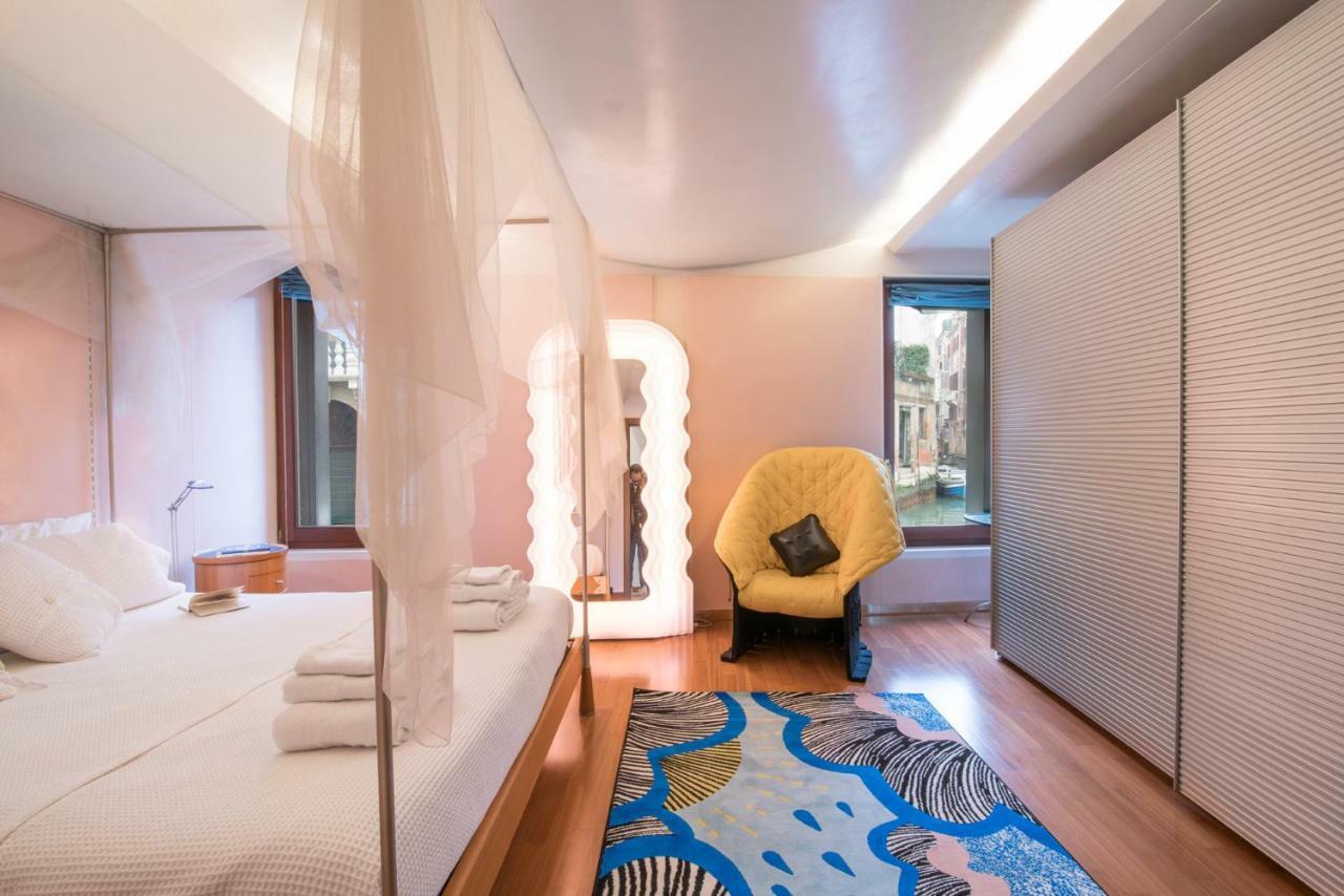 Ferienhaus Casa Flavia Ai Morosini - Luxury With Canal View *