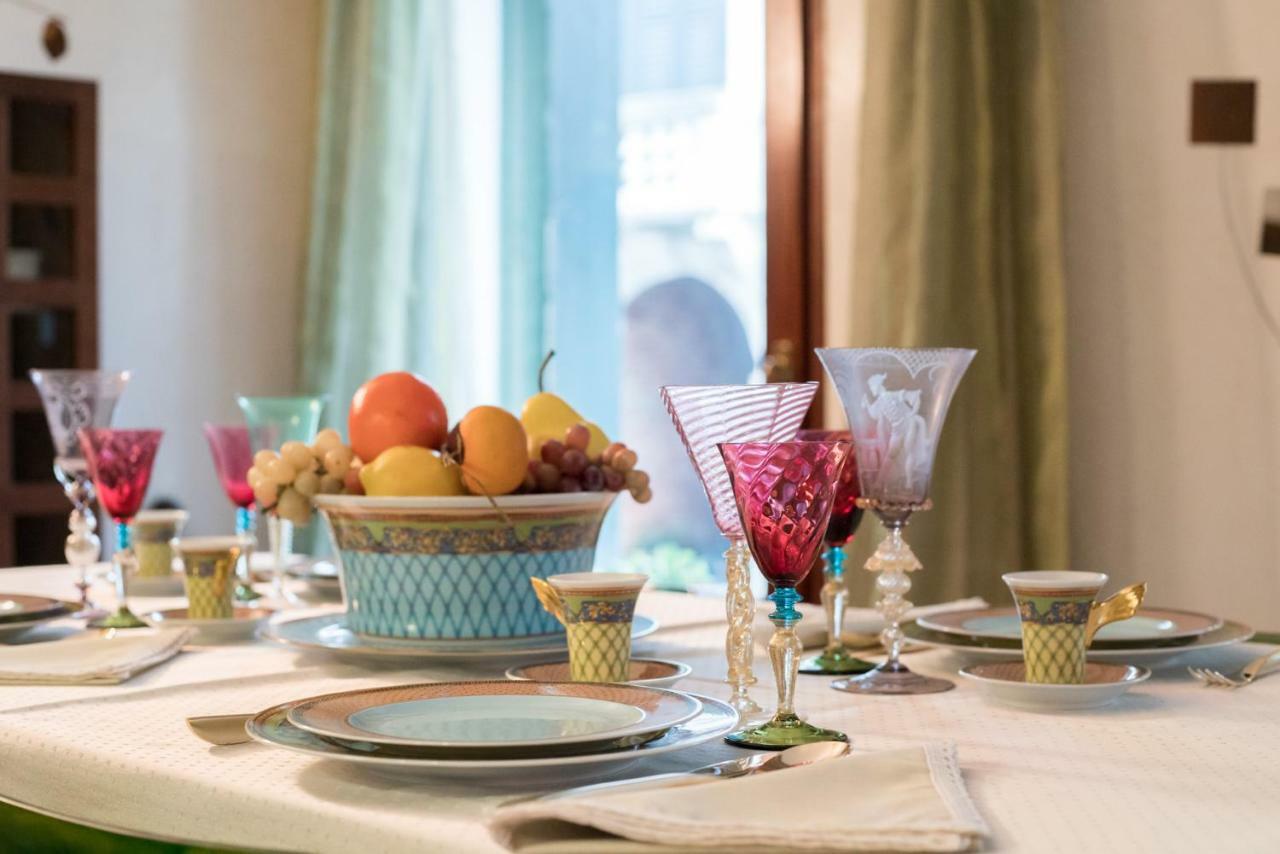 Ferienhaus Casa Flavia Ai Morosini - Luxury With Canal View *