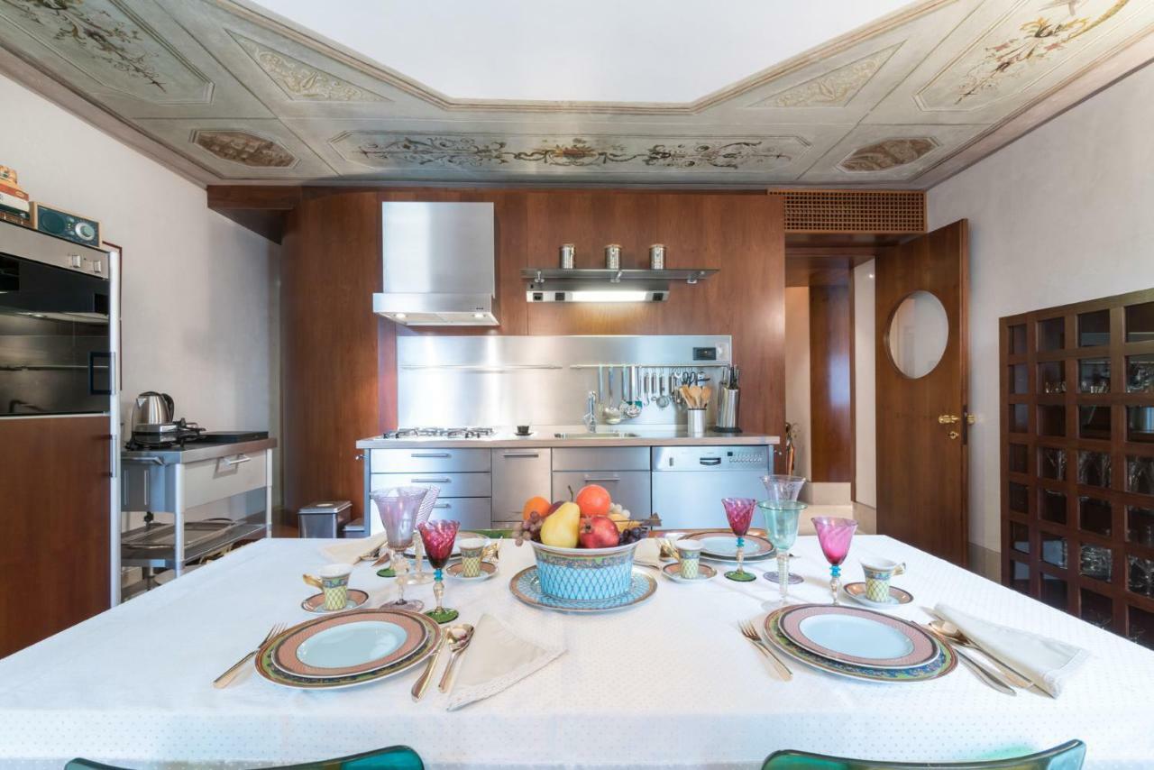 Ferienhaus Casa Flavia Ai Morosini - Luxury With Canal View