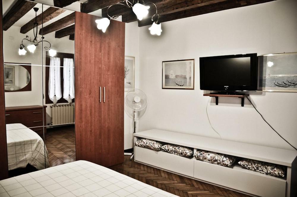 Grazioso E Apartment