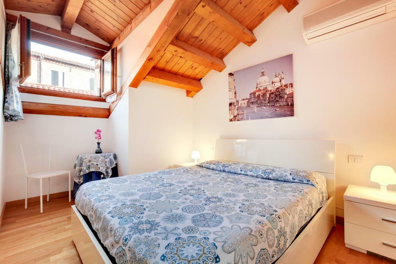 Appartement Little Canal 8 *