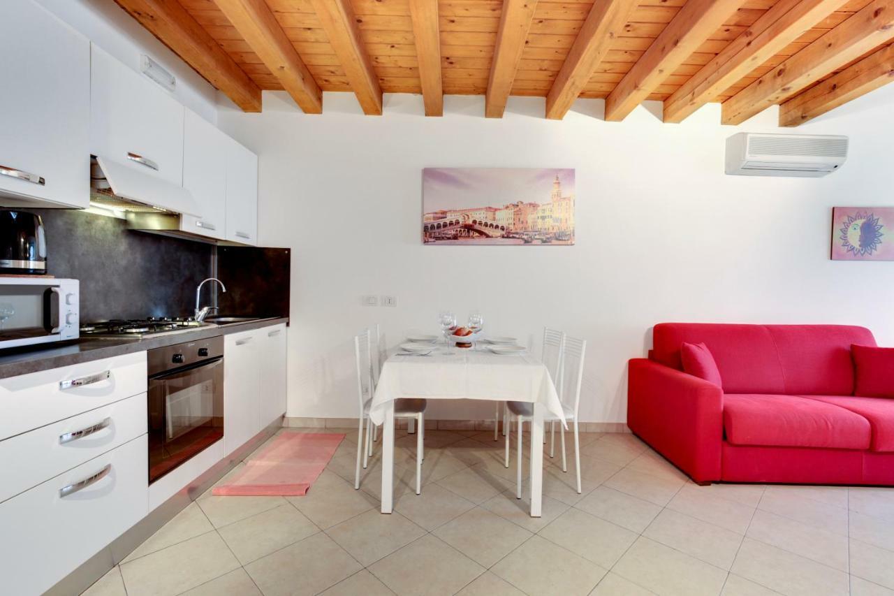 Appartement Little Canal 8 *