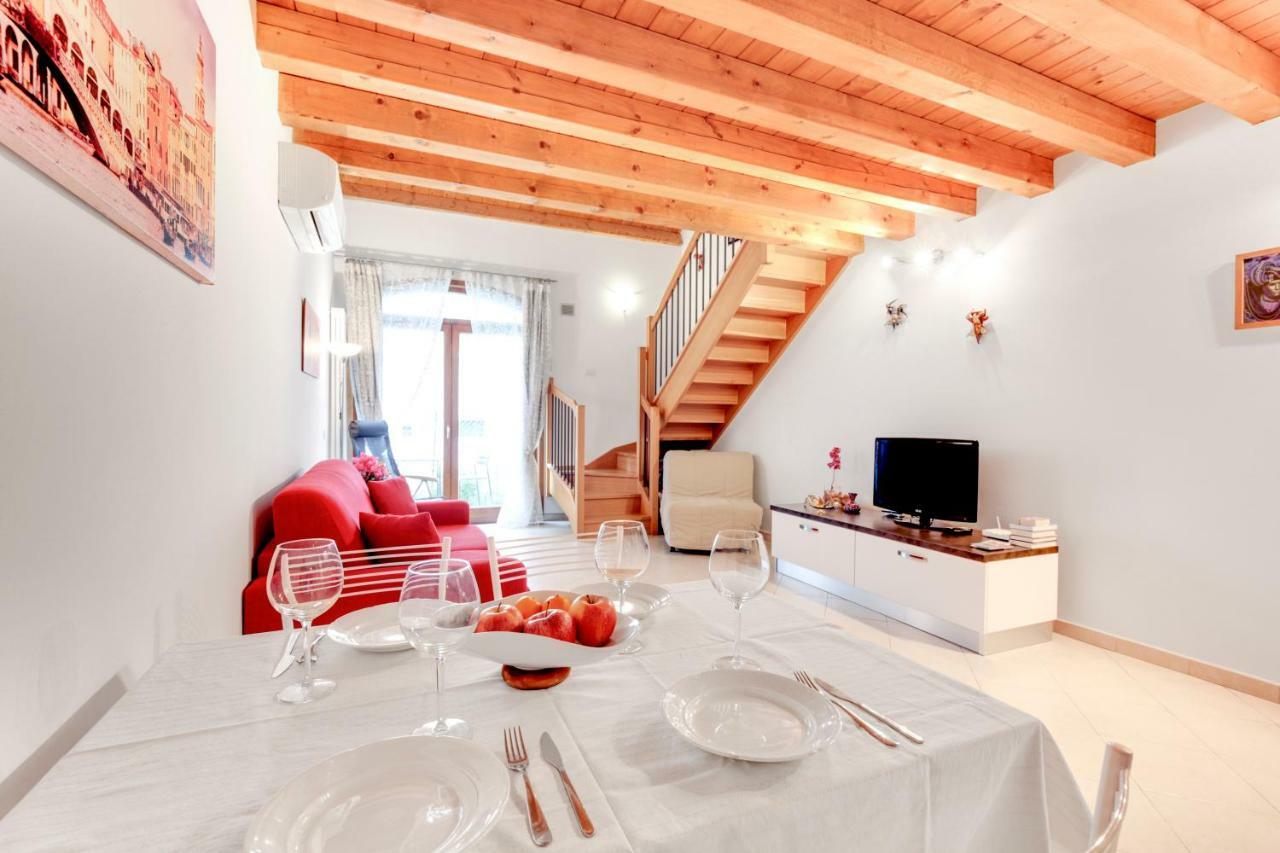 Appartement Little Canal 8 *