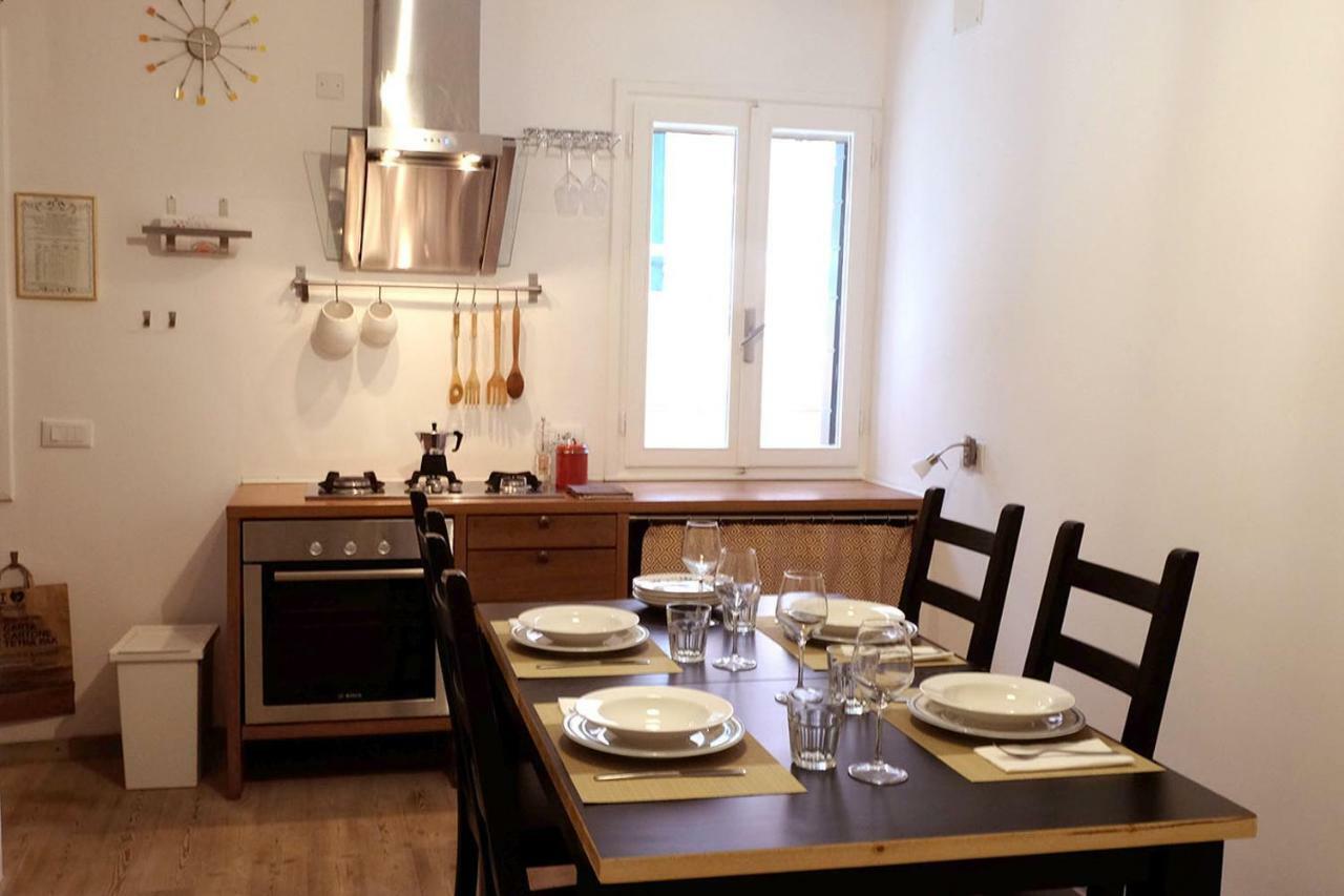 Apartment Al Piano - Away From *