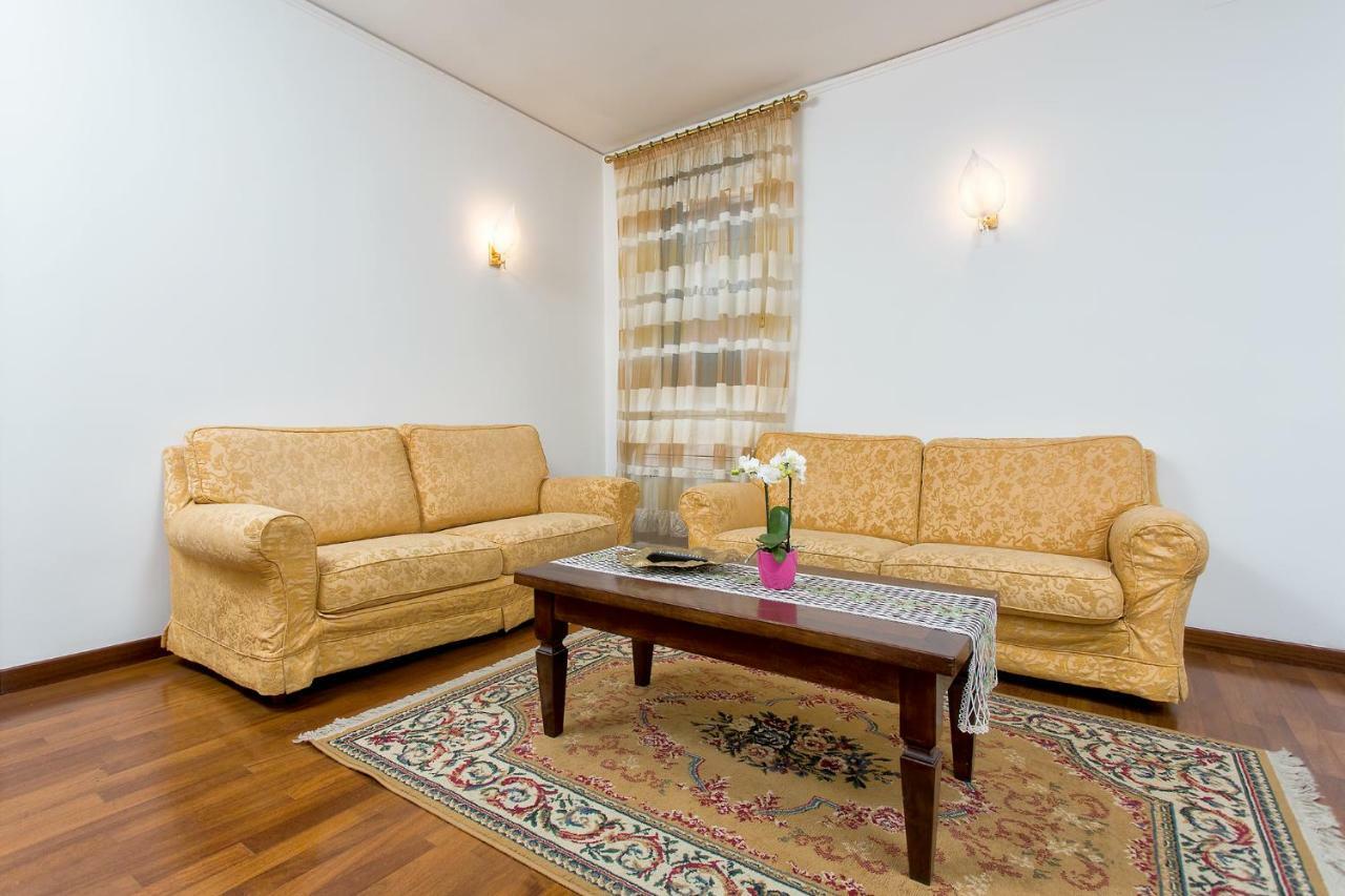 Ca Dama Del Pozzo Apartment *