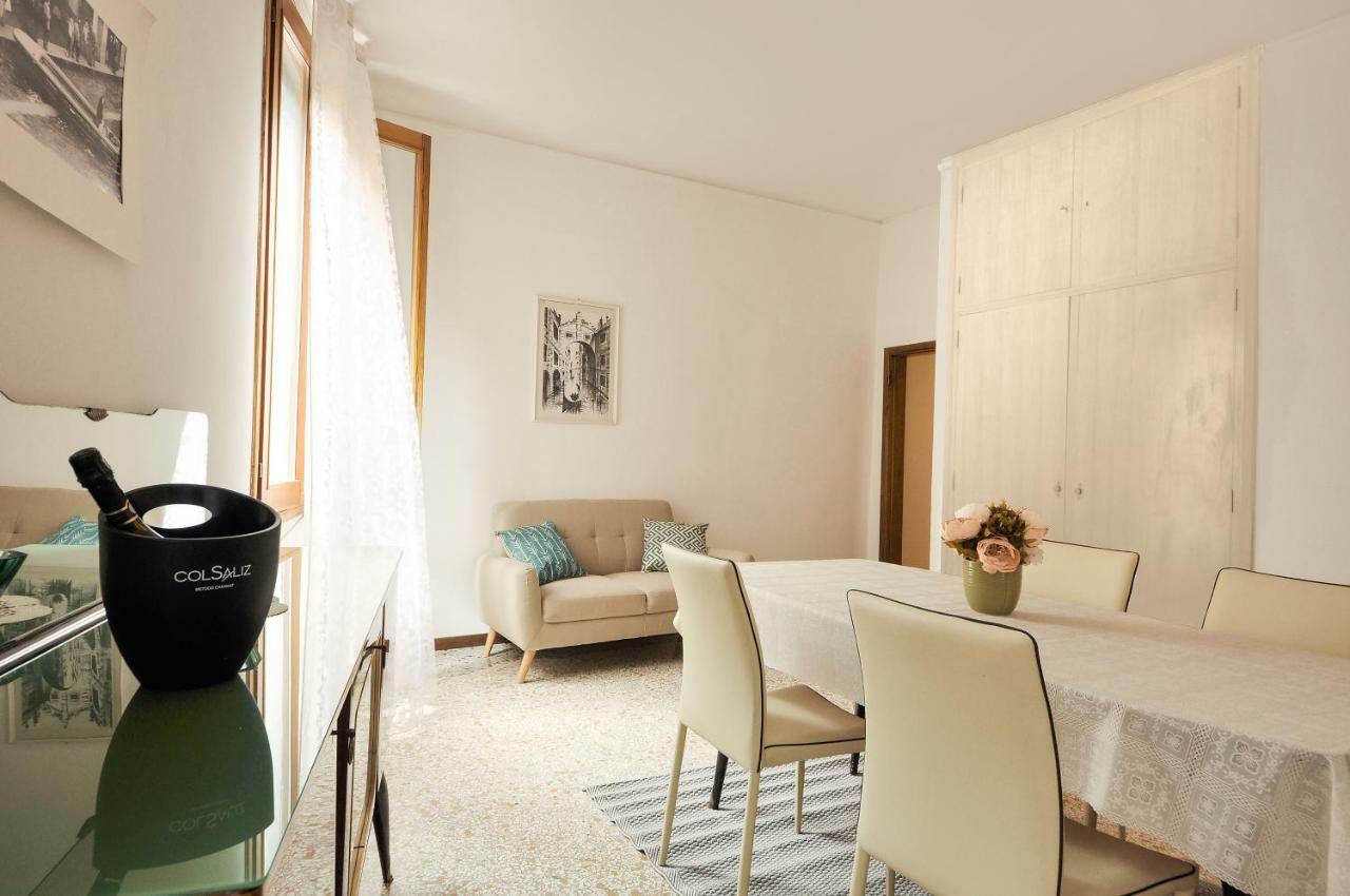 Appartement Venetian Mood Bianco *
