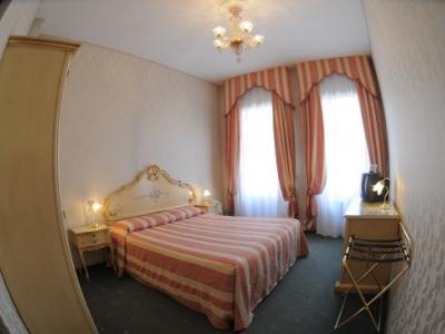 Bed & Breakfast Al Leon 3*