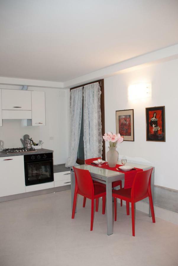 Ca' Priuli 2 Apartment *