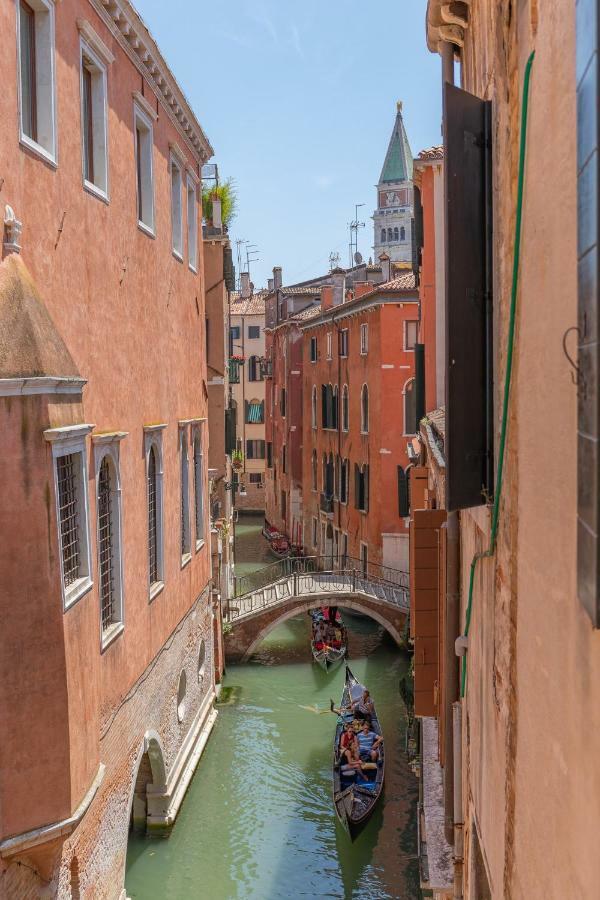 Canal View San Marco Luxury Maison d'hôtes
