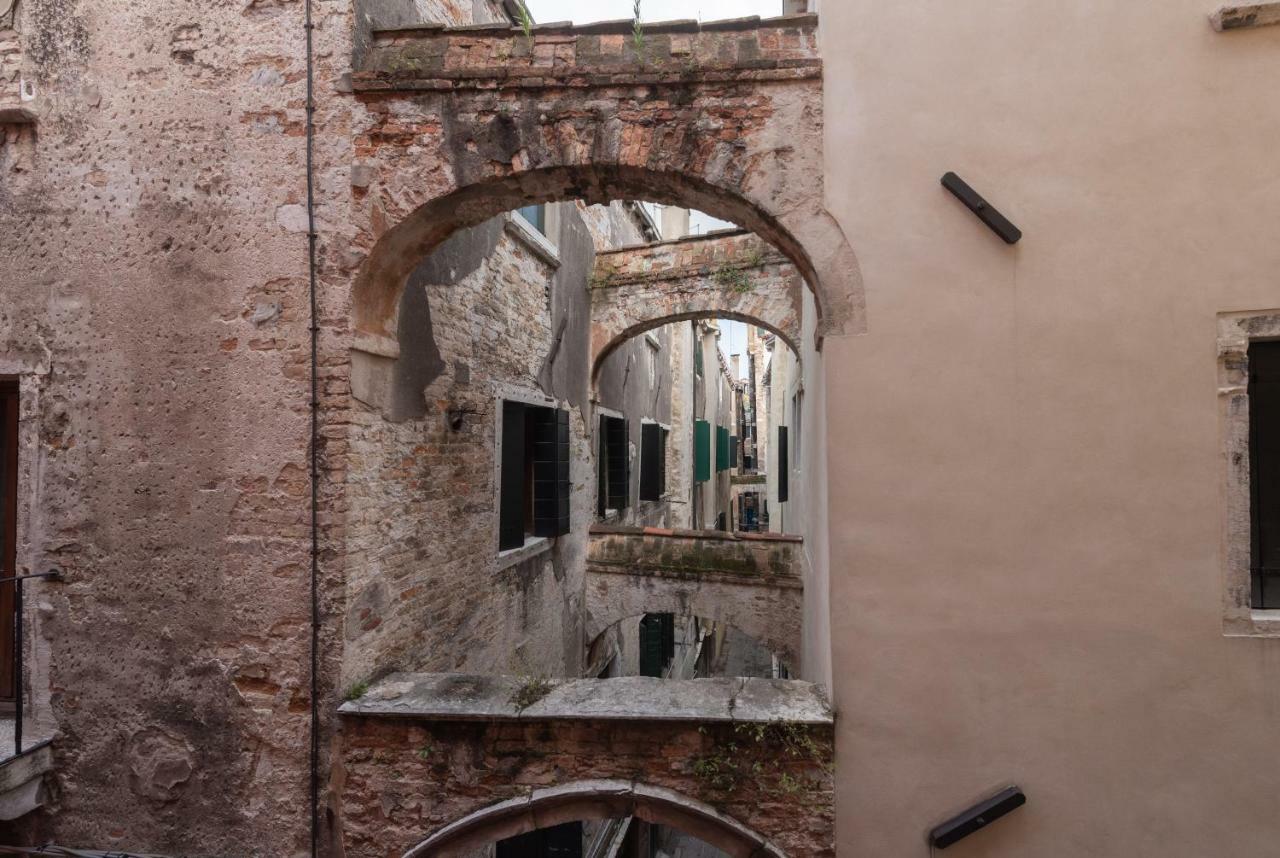 Romance In Rialto - Your House To Together Appartement