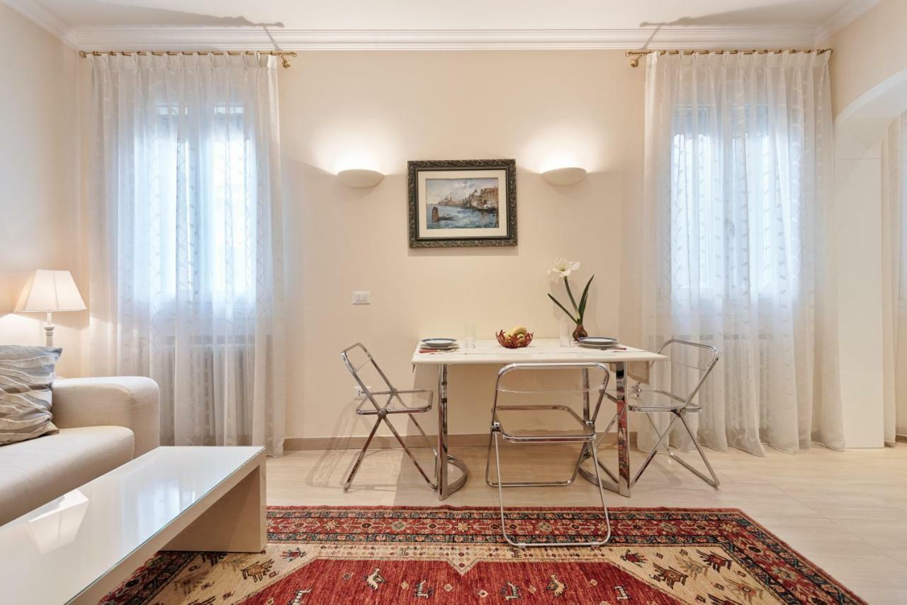 Romance In Rialto - Your House To Together Appartement