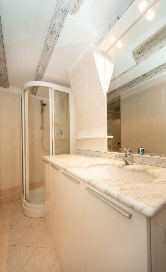 Appartement Heart Of White House Rialto Wi-fi 1gbs Venetië