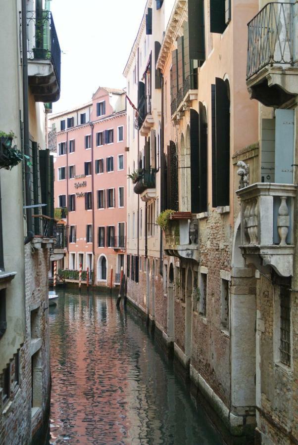 Uma Venetië