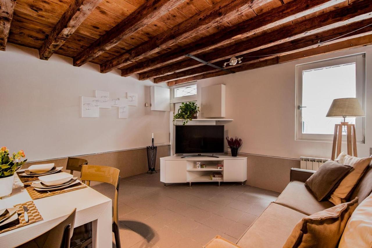 Cozy House-close To Biennale And St. Mark Square Holiday home Venice