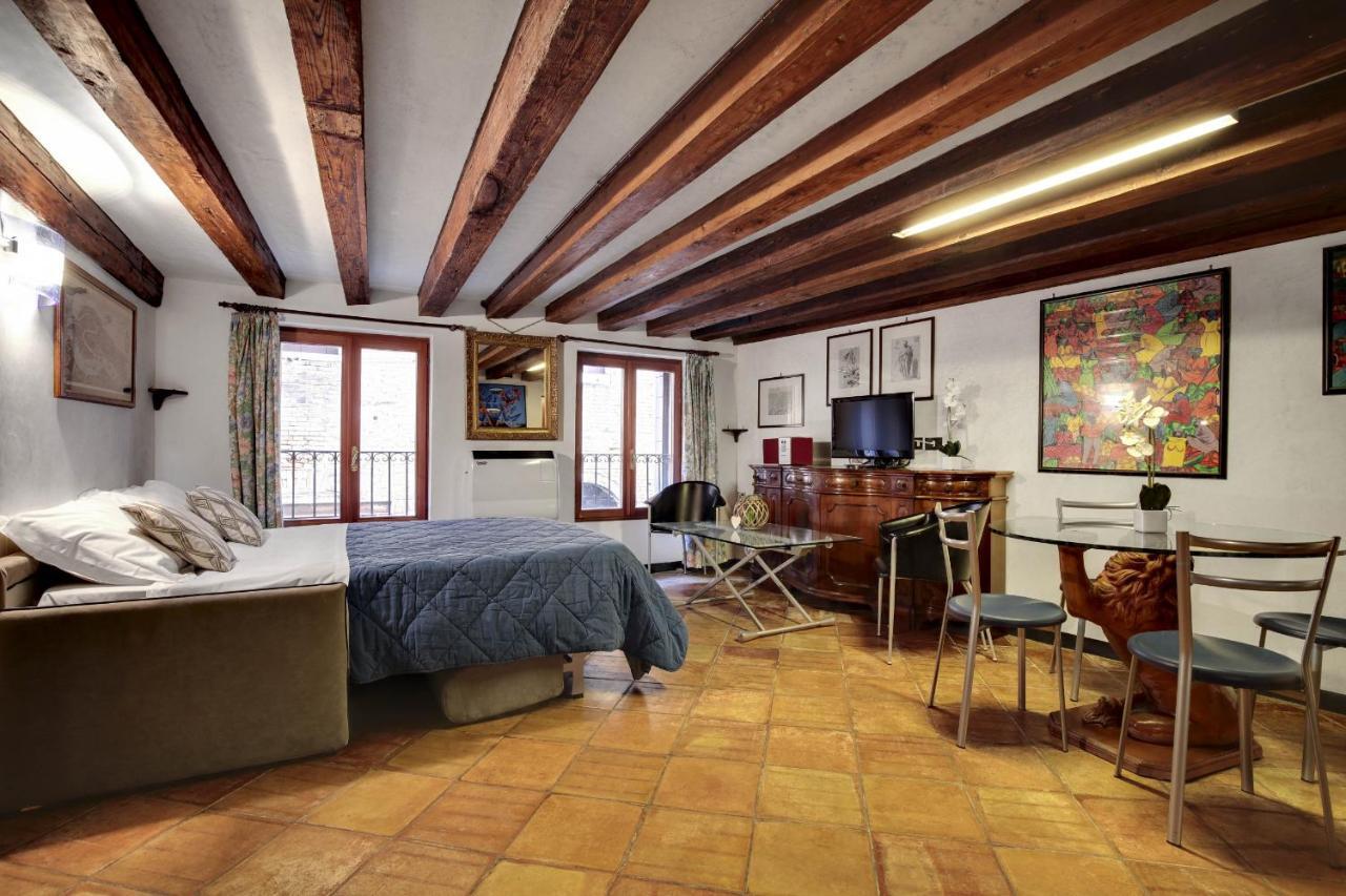 Appartement Canal View In Rialto By Wonderful Italy