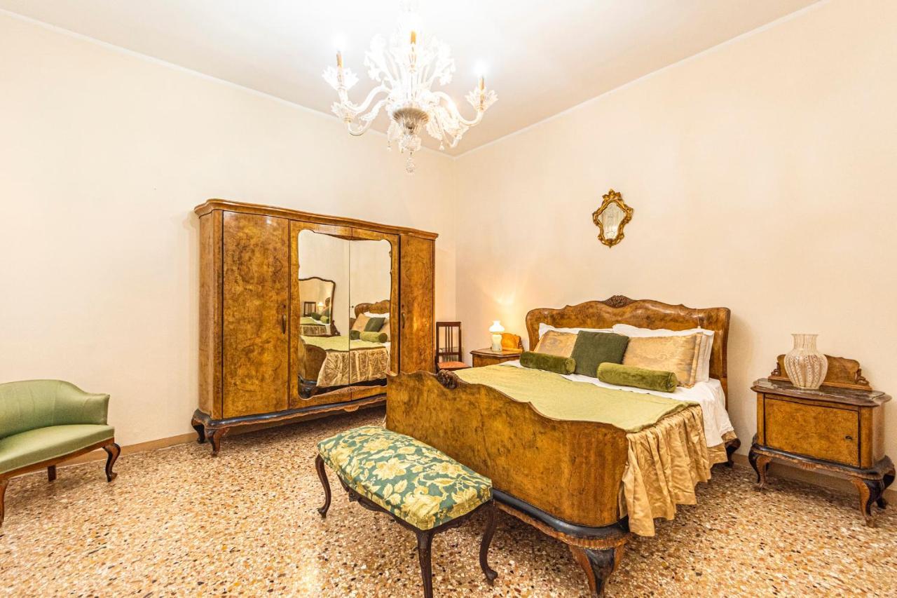 Casa Vescovo, Free Wi-fi Near San Marco Square Appartamento *