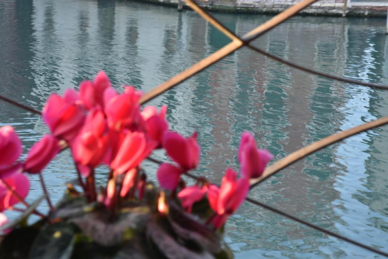 Couette-café Vista Sul Canal Grande 2*