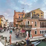 Palazzina Veneziana
