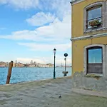 Dolcevita Apartments N 453 Canal View