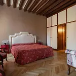 Giglio Suite 2476