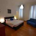 Castello 5888 A, Santa Marina, Calle Marcello, Calle