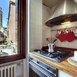 Ca Angela Venetian Apartment M0270428215