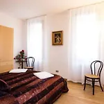 Casa Lucatello - Nel Cuore Di Venezia