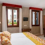Hotel Villa Rosa