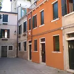 A 2 Passi Da Basilica Dei Frari, Sestiere San Polo