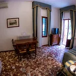 Zaffiro Apartment Venice