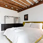 Dimora San Lorenzo Luxury Apartment