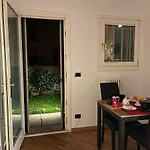 Venezia,Giudecca Appartamento Con Giardino Privato
