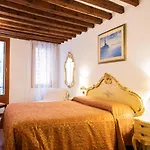 Ca\' Pinelli