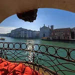 Ca\' Emo Palazzo Sul Canal Grande