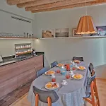 Ca\' Delle Vele Charming Apartment In Dorsoduro