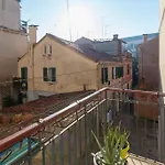 Casa Carla - Comodo Appartamento In Venice Cannaregio - 2 Camere Private