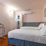 San Silvestro House