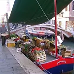 San Barnaba Artist\'S District House