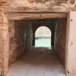 Daniela\'S Venetian Style