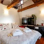Glass House - Loft 2 Minutes To Rialto Bridge & View