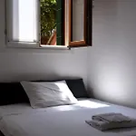 Maison De Minou - Pied-A-Terre