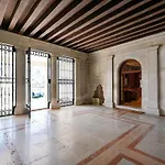4Br Large Apartment With A View - What\'App - 0039-3512-039-610 - For Reservations!