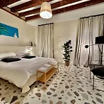 Farini Suites Wi-Fi
