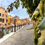 Vista Canale, 4 Ospiti, 2 Camere E 2 Bagni